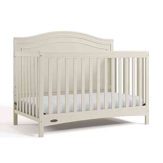 Graco Paris 4-in-1 Convertible Crib – GREENGUARD Gold Certified, Converts to Toddler Bed and Daybed,