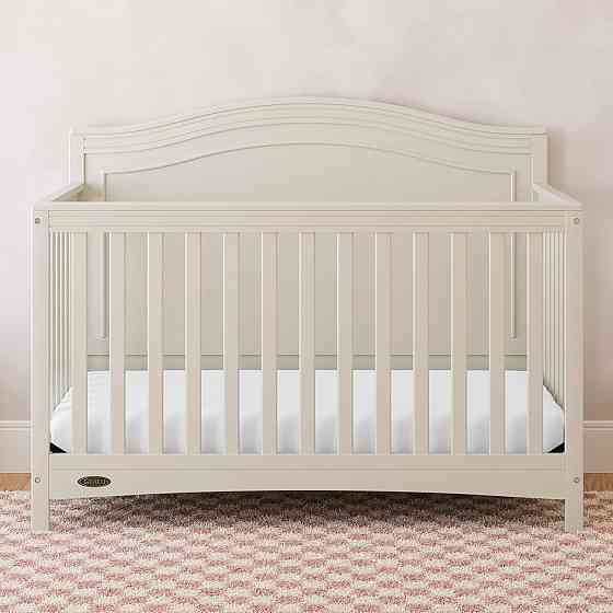 Graco Paris 4-in-1 Convertible Crib – GREENGUARD Gold Certified, Converts to Toddler Bed and Daybed, Richmond