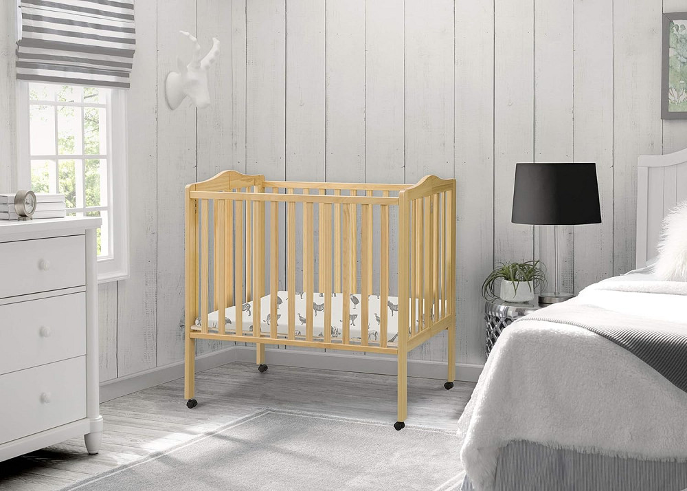 Delta Children Folding Portable Mini Baby Crib with 1.5-inch Mattress - Greenguard Gold Certified, N Richmond - photo 6